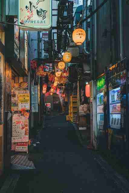 揭秘:黑料社官网成长路径 - 深度测评